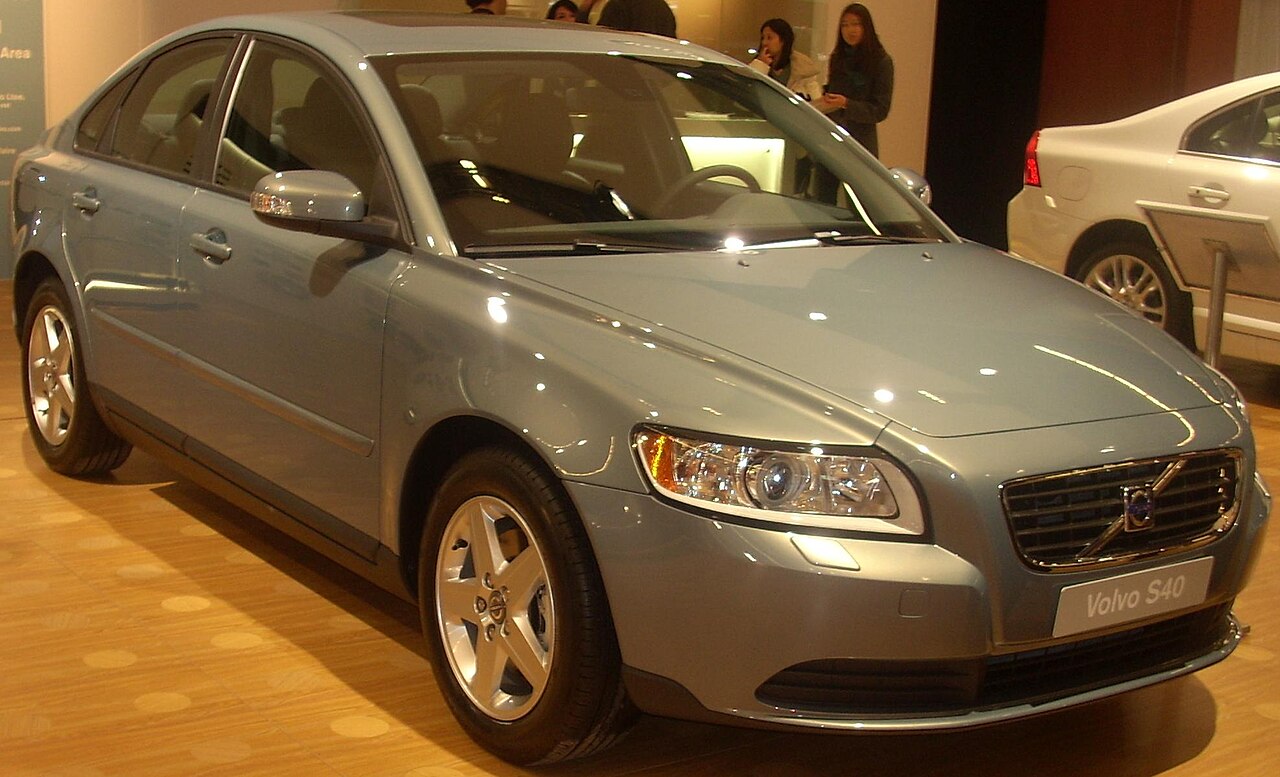 S40