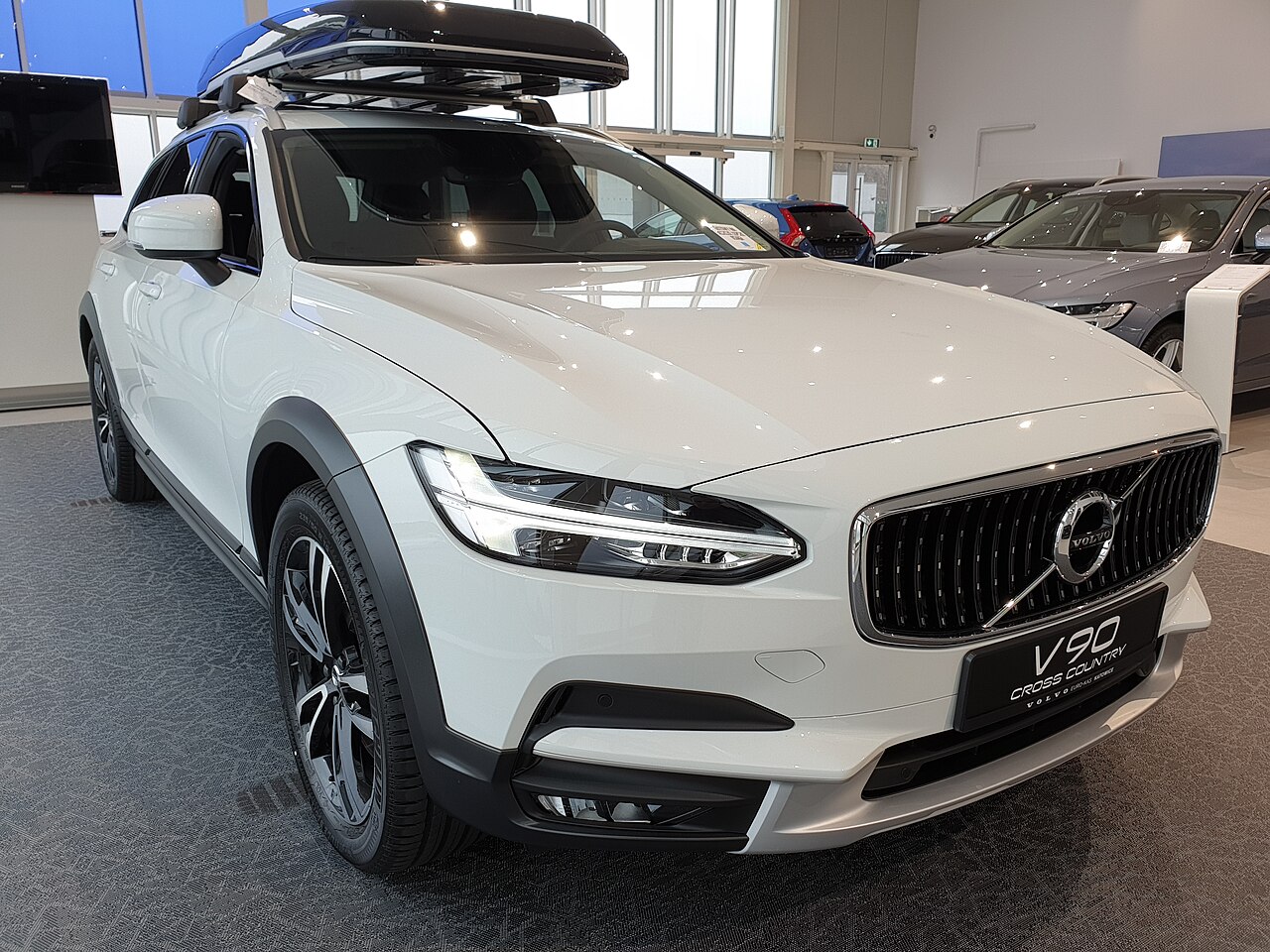 V90